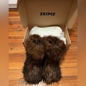 SKIMS Brown Furry Winter Boots
